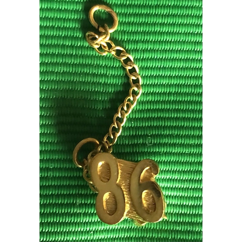 Rare Vintage‎ 1986 Girl Scouts Pin '86 Gold Tone Pin 1986 Year Pin GS Leadership